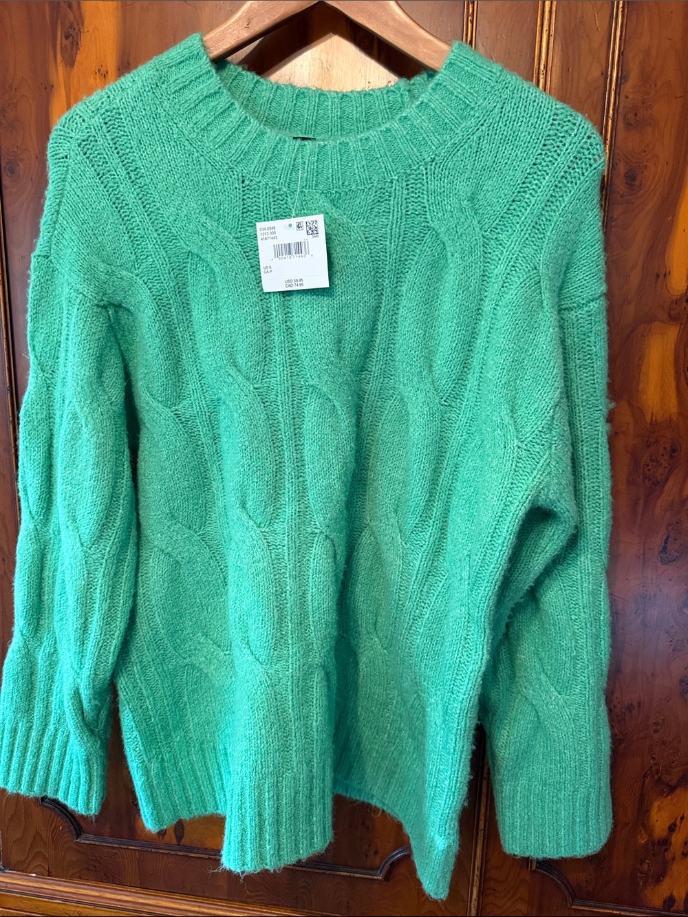 American Eagle Outfitters Women's Cable Crewneck Sweater in Green